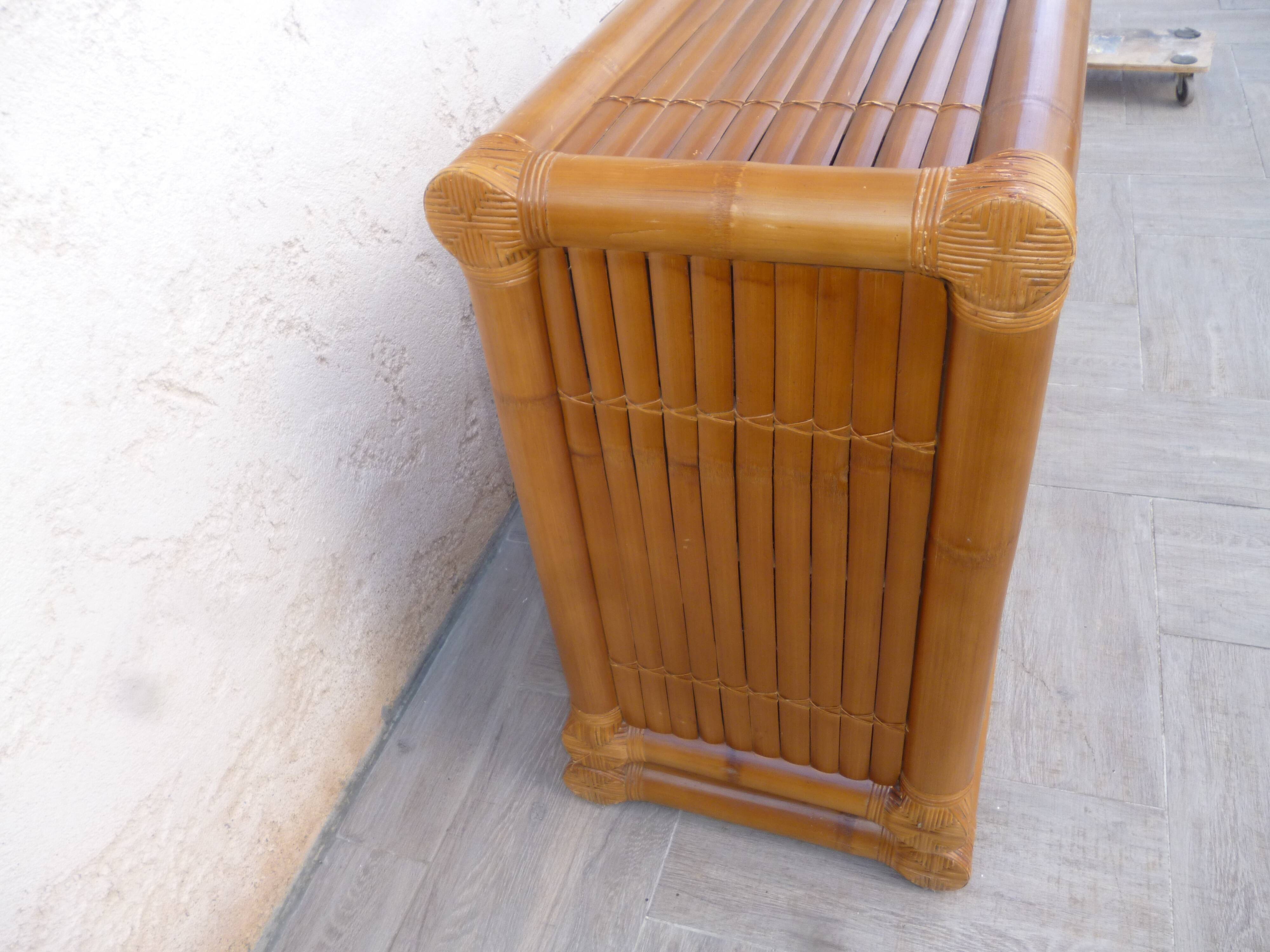 Commode bambou
