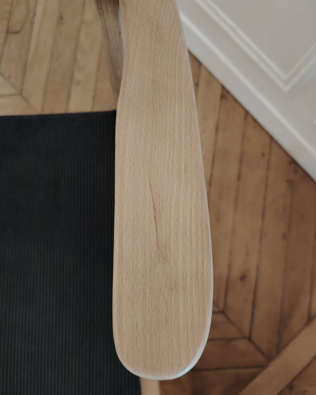 Renovated vintage armchair, bridge from the 1950s.