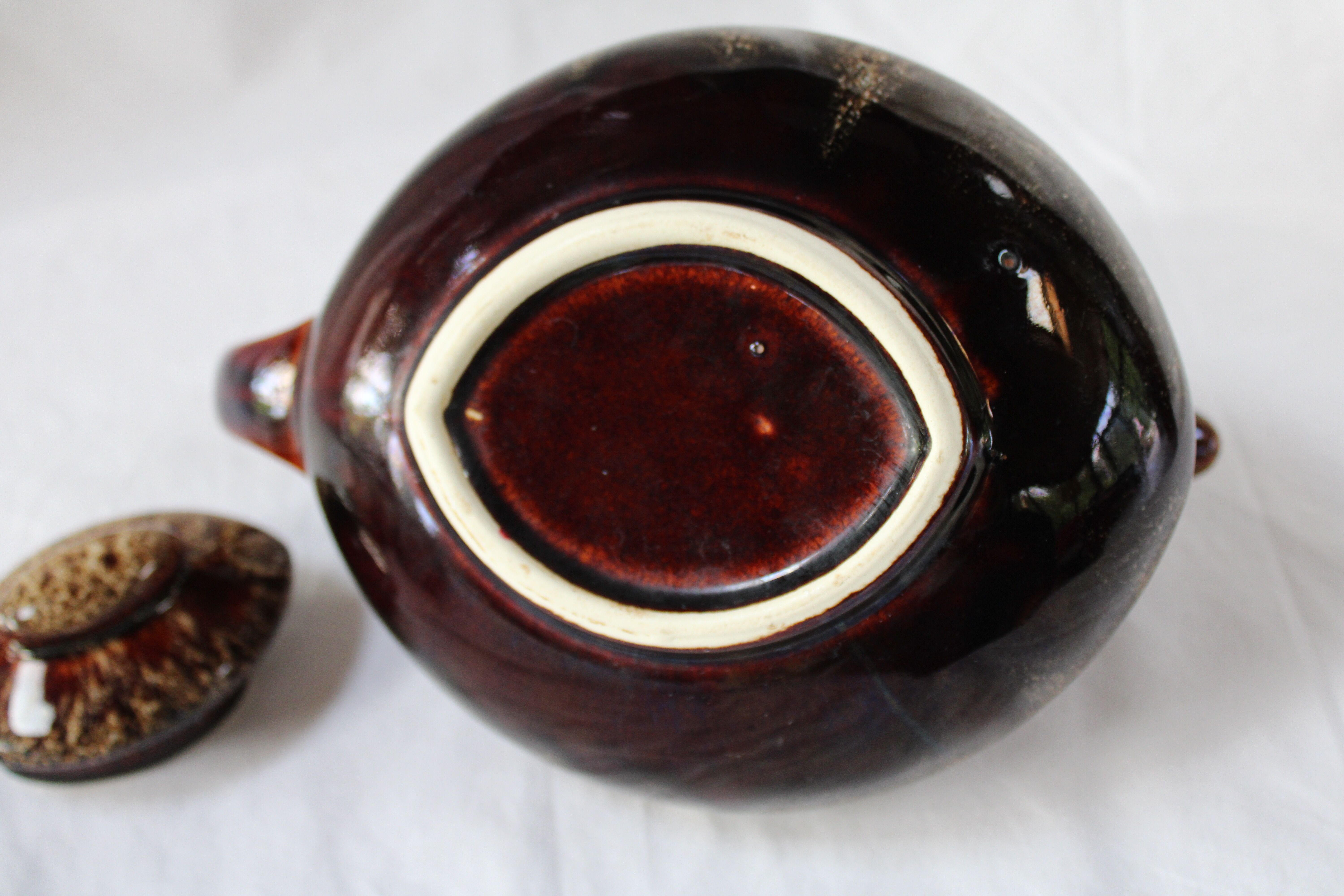 Glazed ceramic teapot