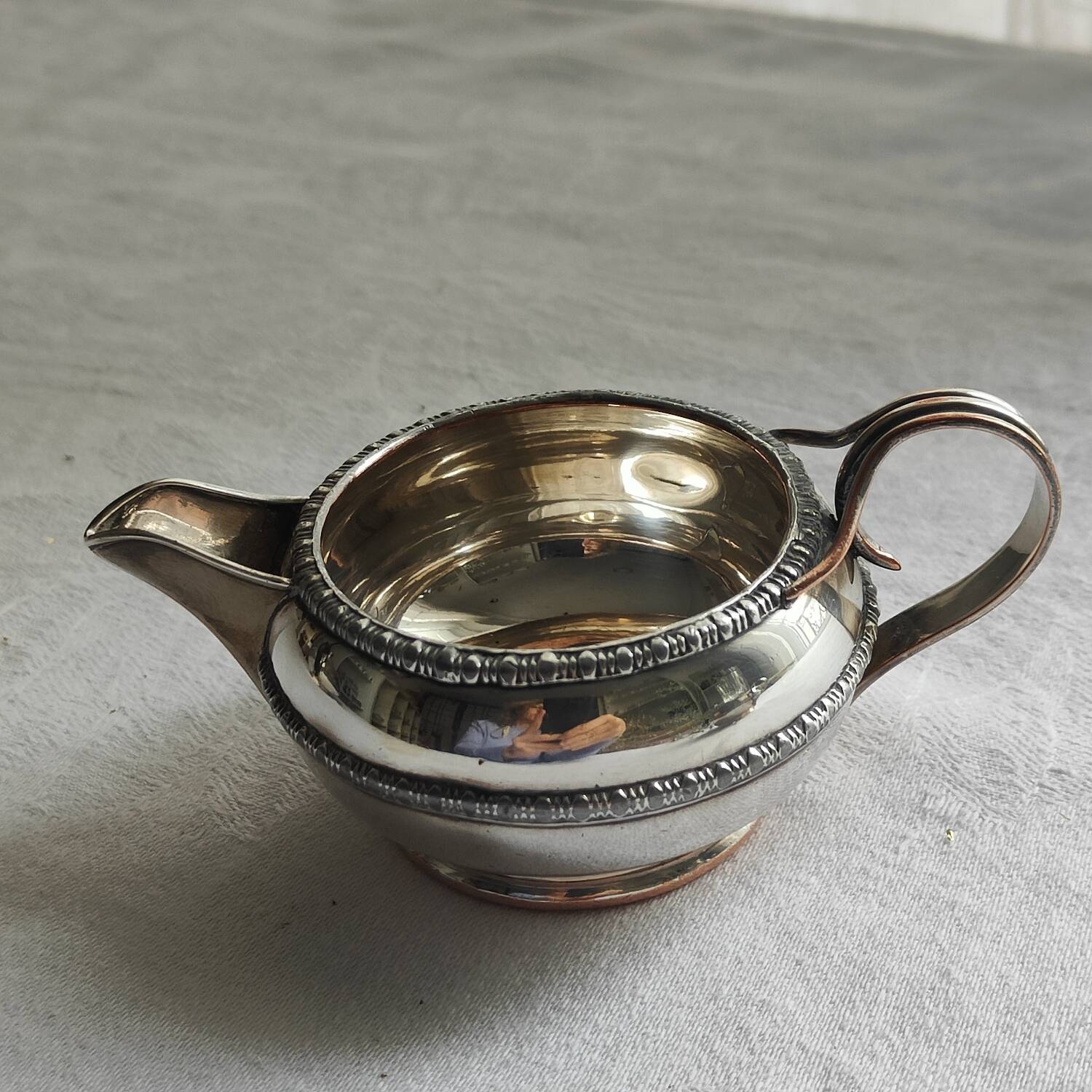 Hj Linton 3 piece silver metal set