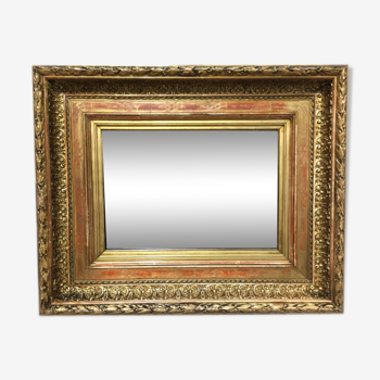 Mirror framed