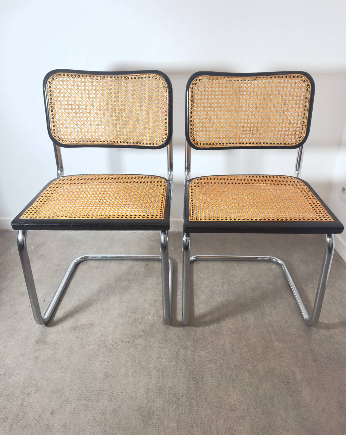 Paire de chaises Marcel Breuer  cesca b32