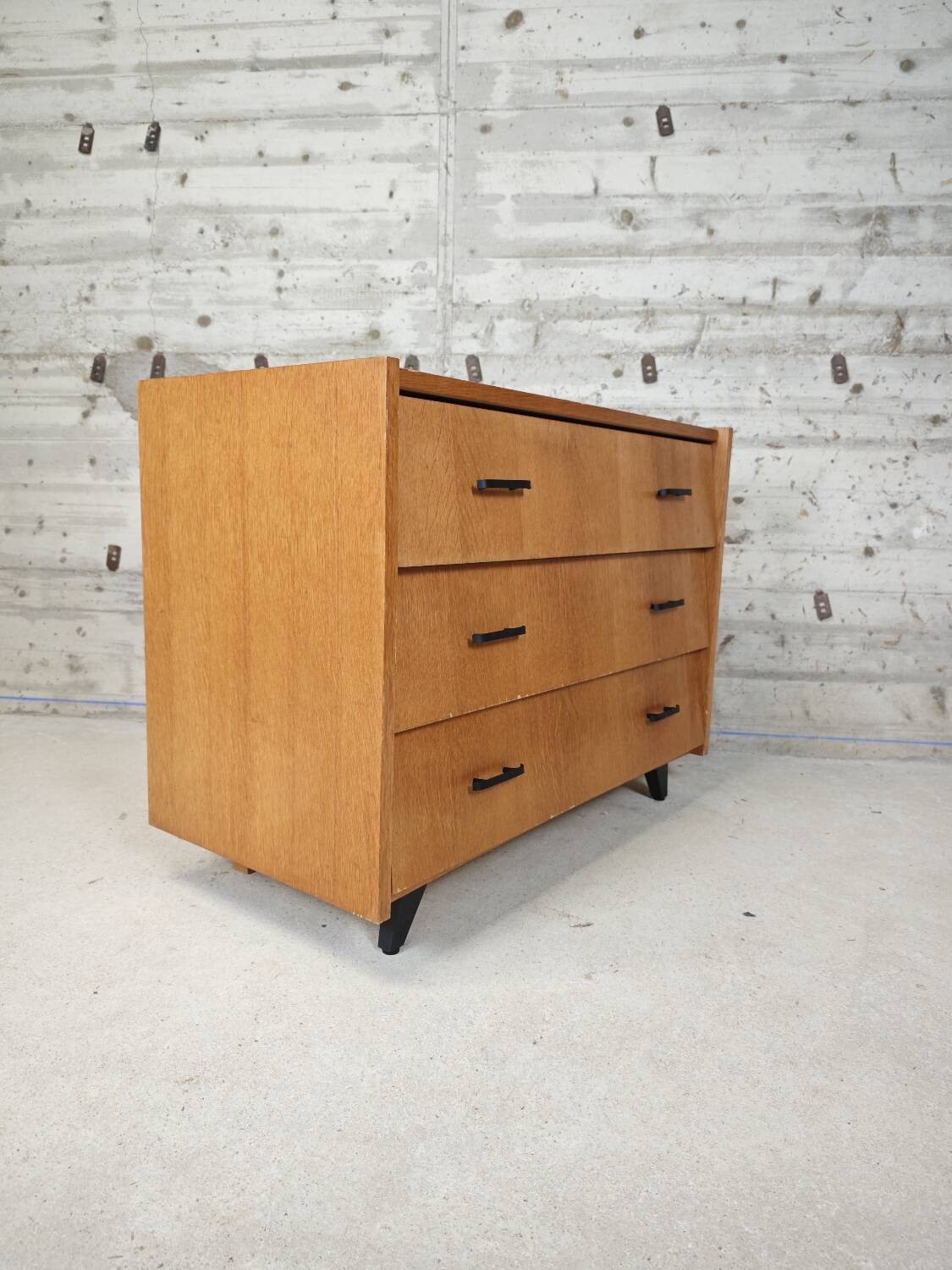 Commode vintage