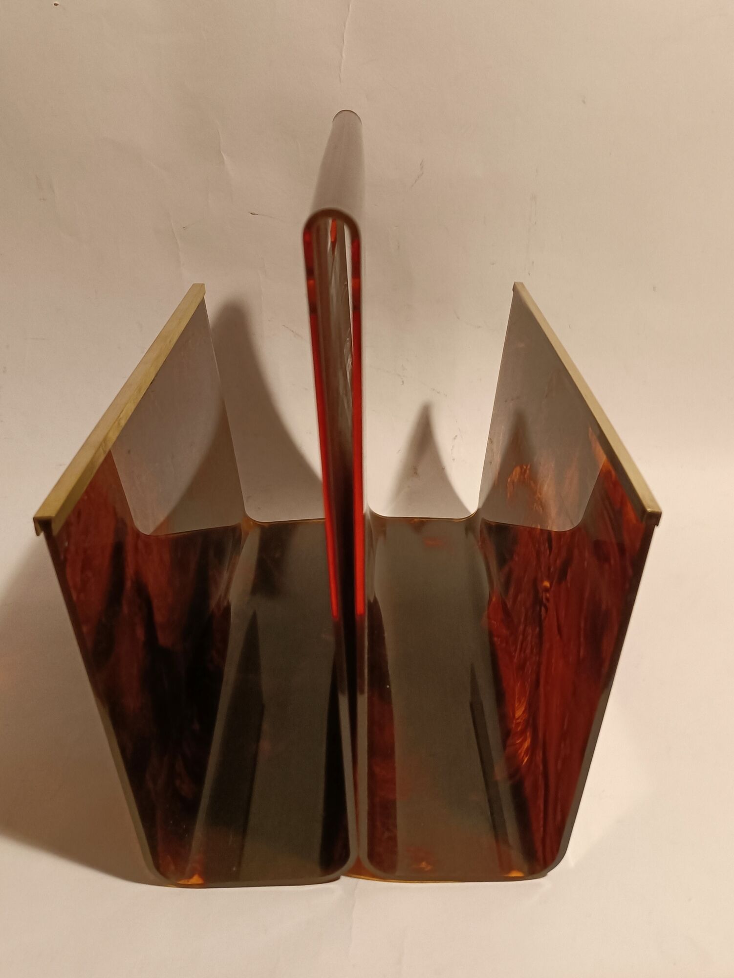 Vintage magazine holder tortoiseshell style & golden brass. Italy 1970