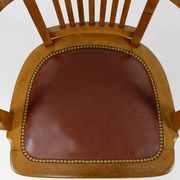 American swivel office armchair in oak, with leather seat, USA, Circa 1900