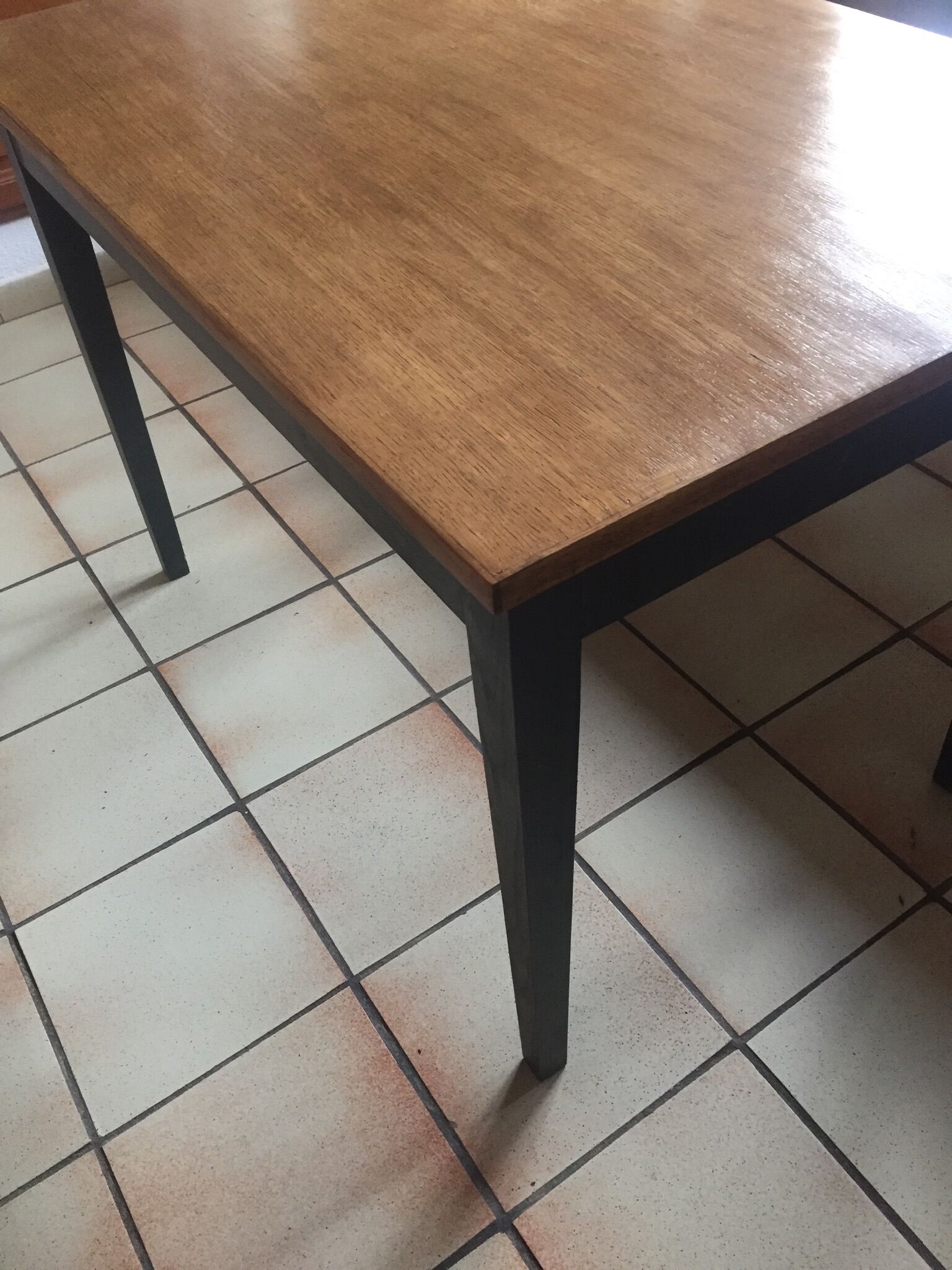 Kitchen or dining room table