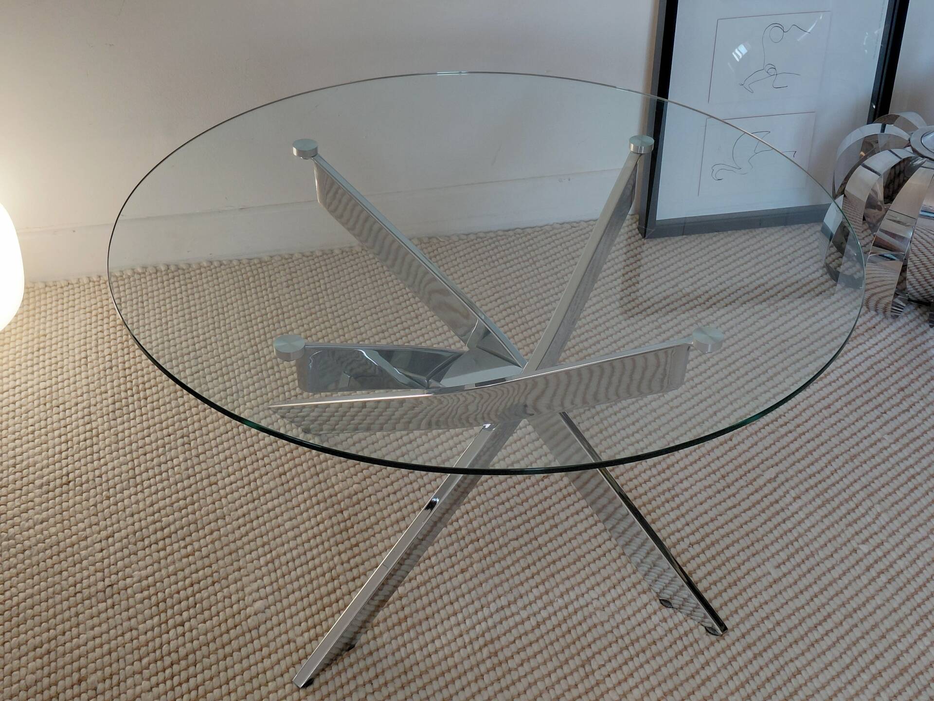Table basse ronde Space Age acier chromé, verre, piètement hélice 70s