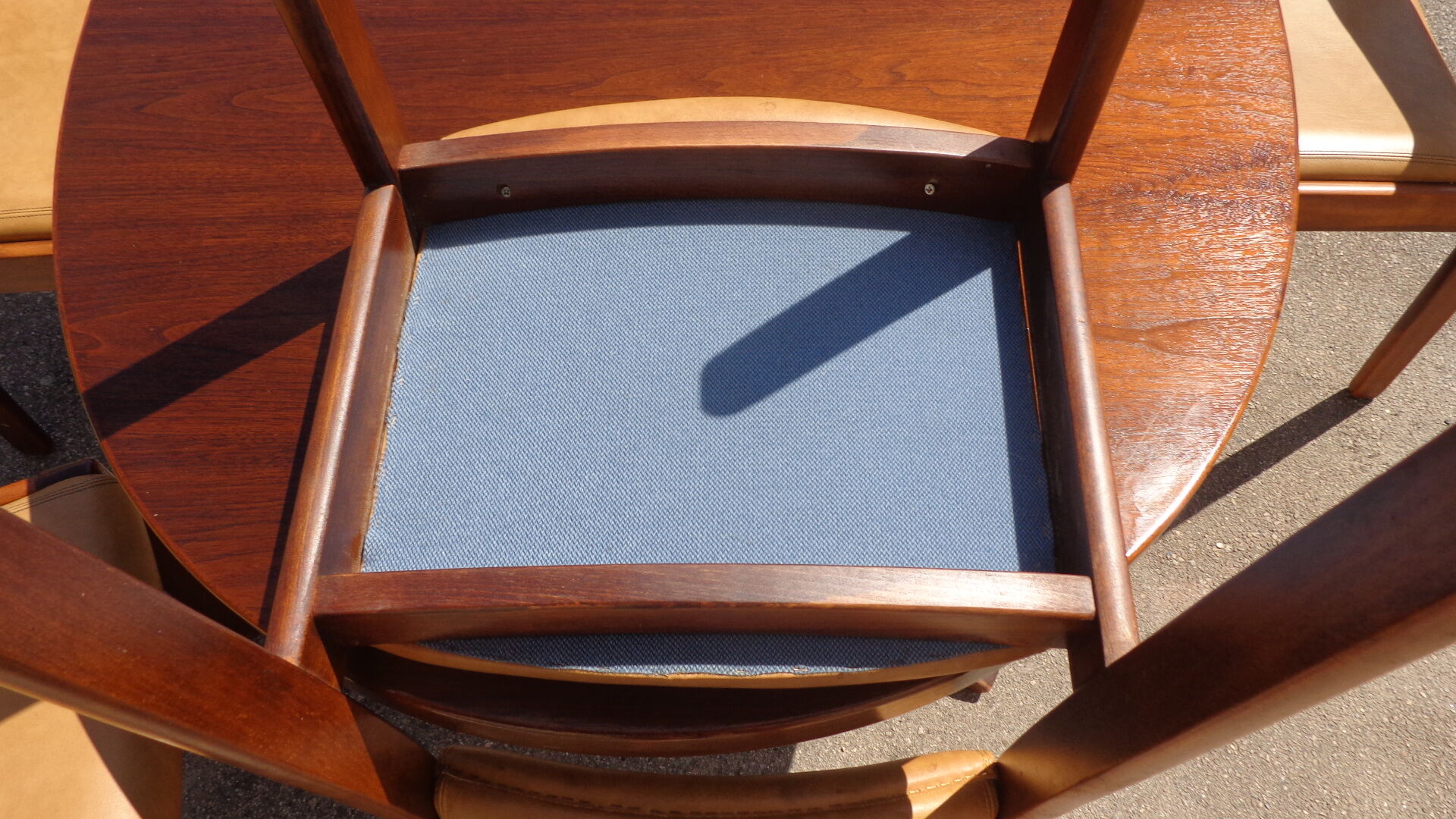 Baumann table and 6 chairs