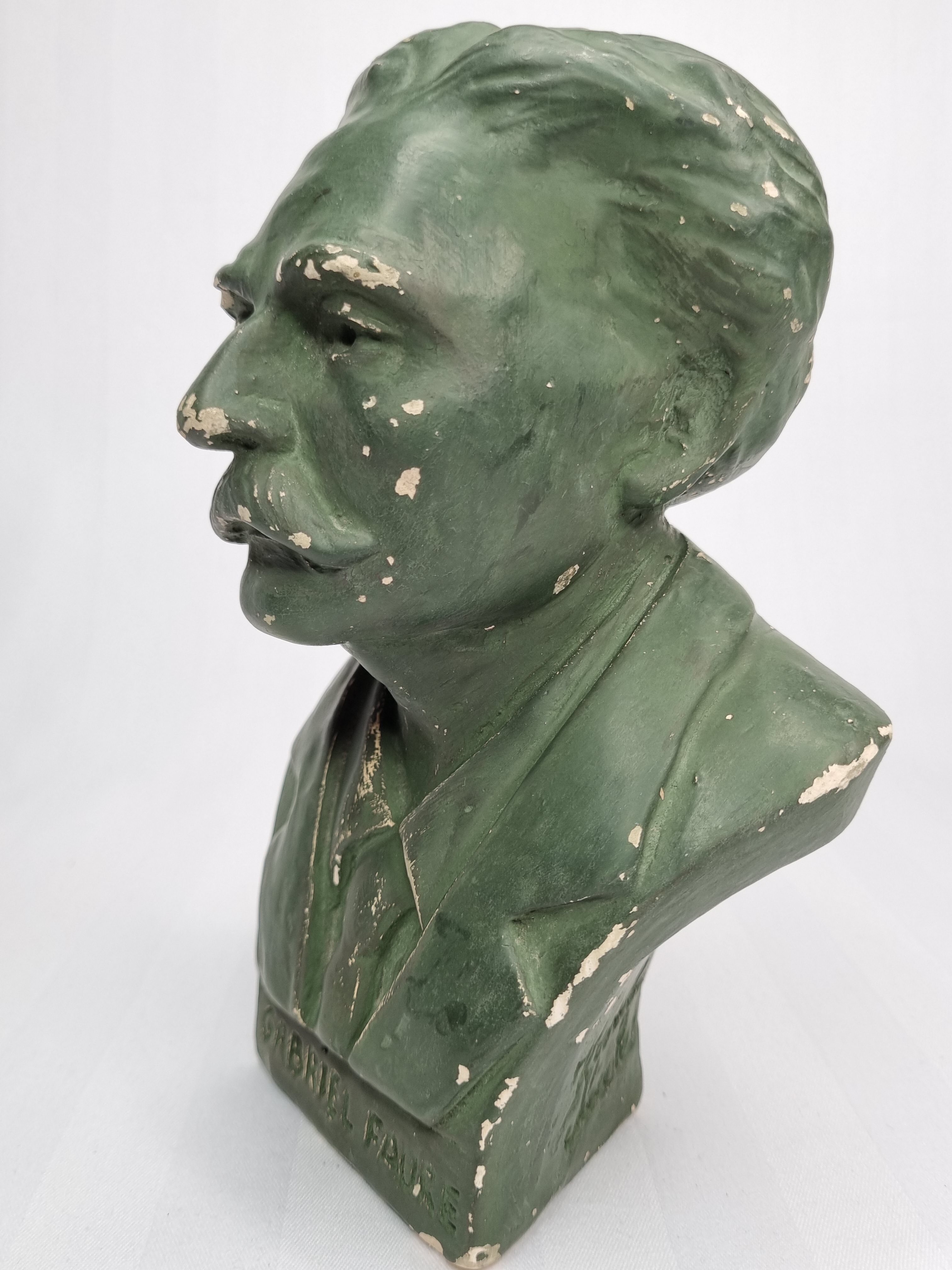 Bust in patinated plaster of the composer Gabriel Fauré, signed, 19 cm