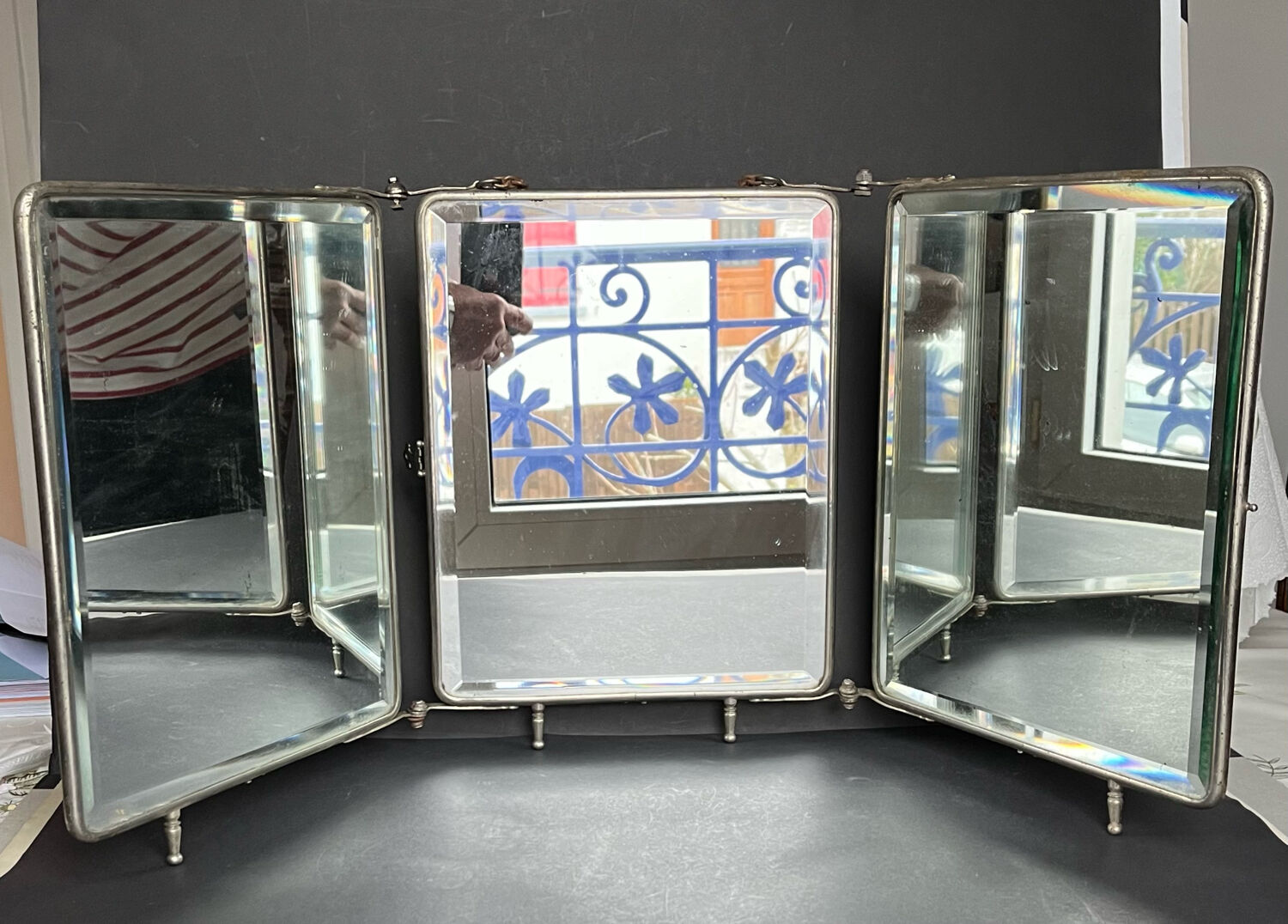 Triptych mirror or barber's mirror