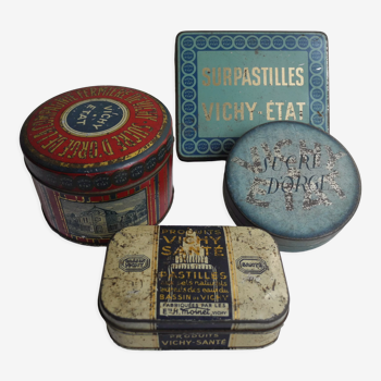4 anciennes boîtes Vichy old tin boxes déco cuisine épicerie restaurant
