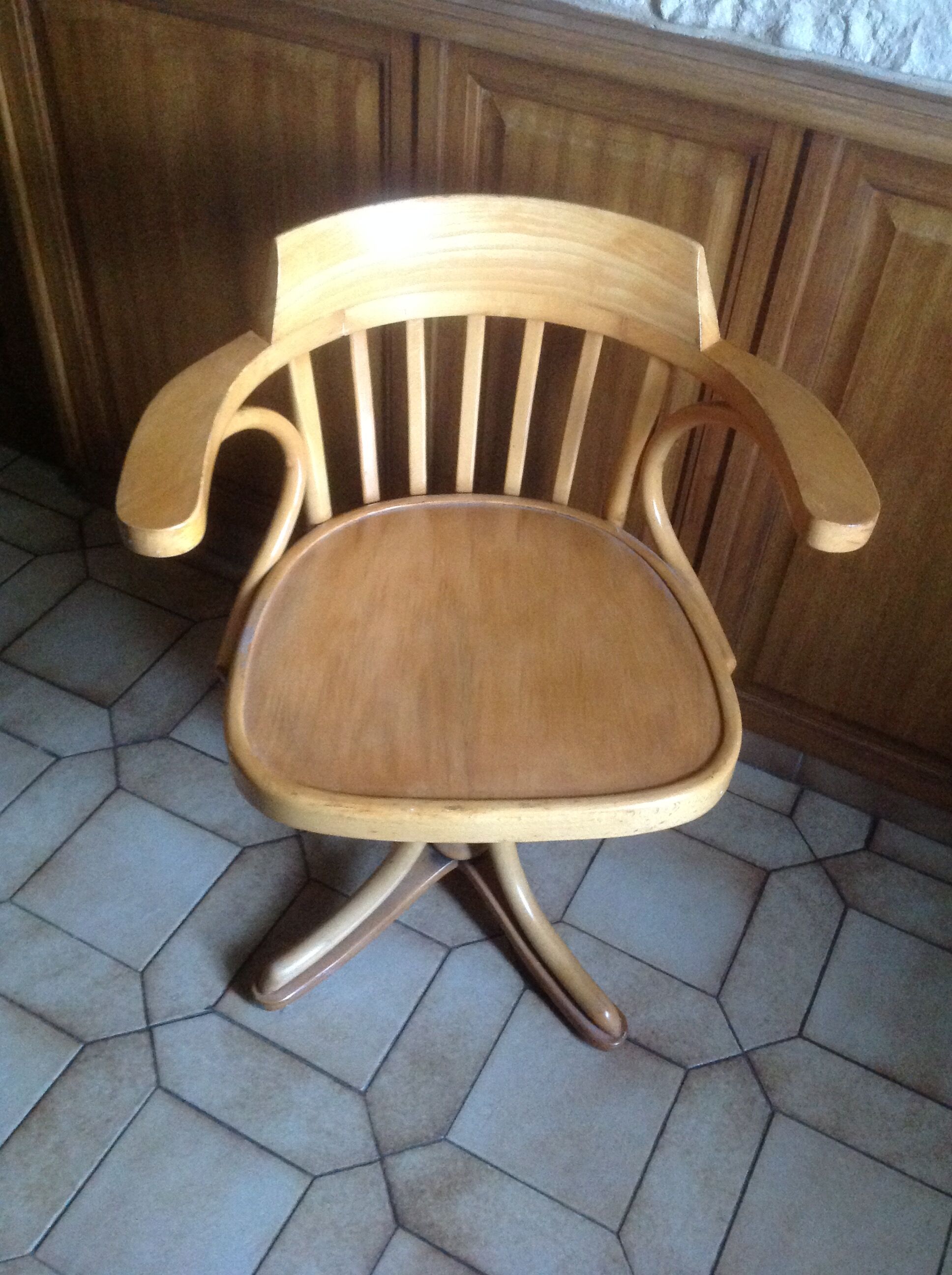 American style office chair