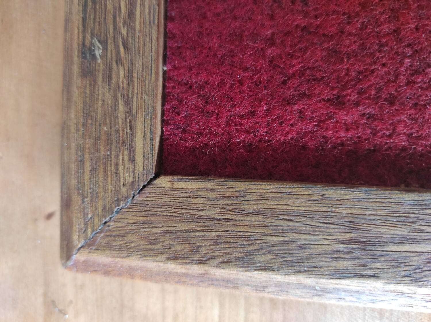 Wooden and ceramic trivet