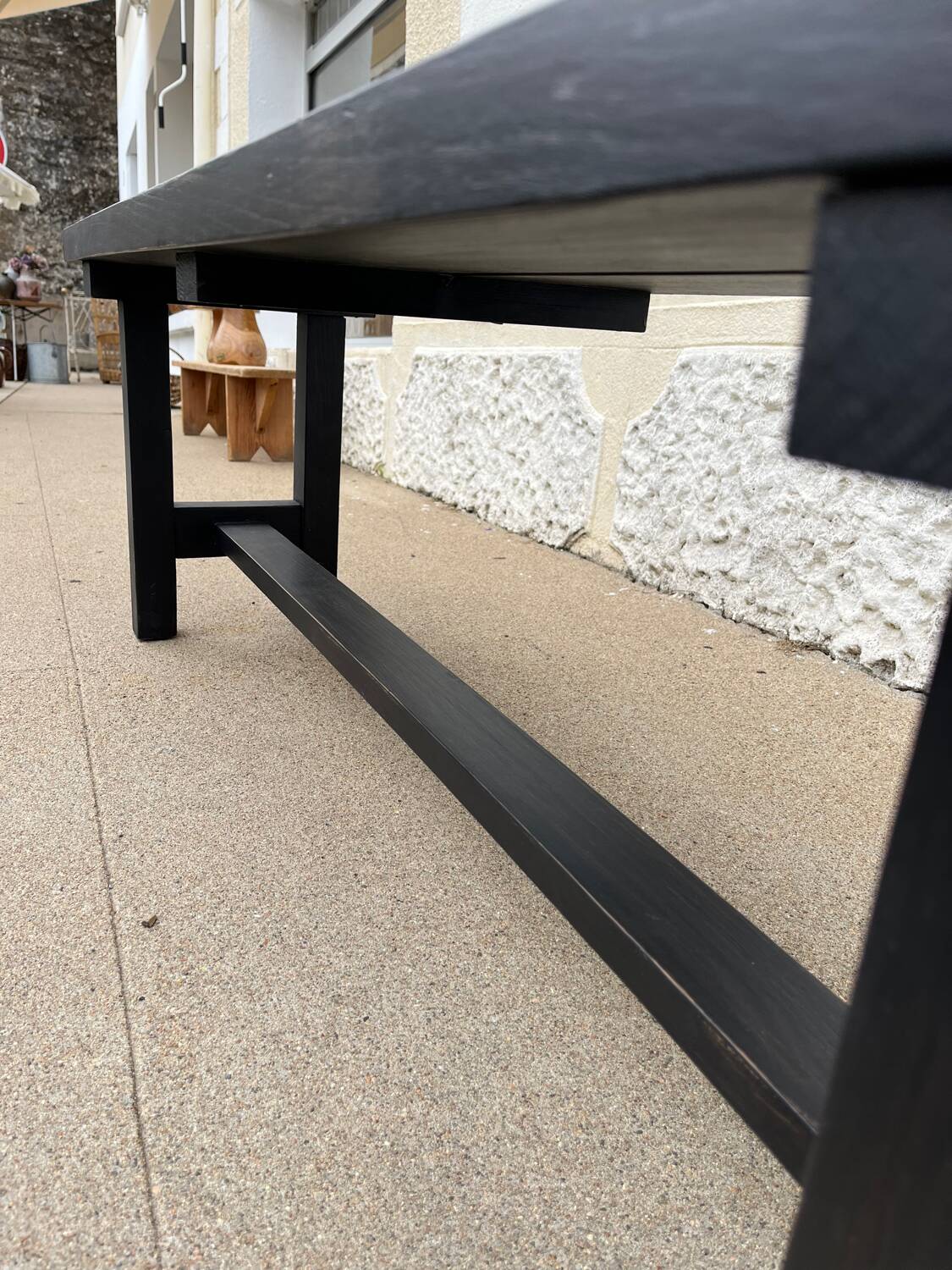 Banc en bois patiné noire