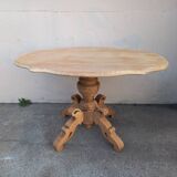 Solid wood pedestal table