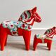 Ensemble de 2 chevaux Dala en bois vintage de Suède