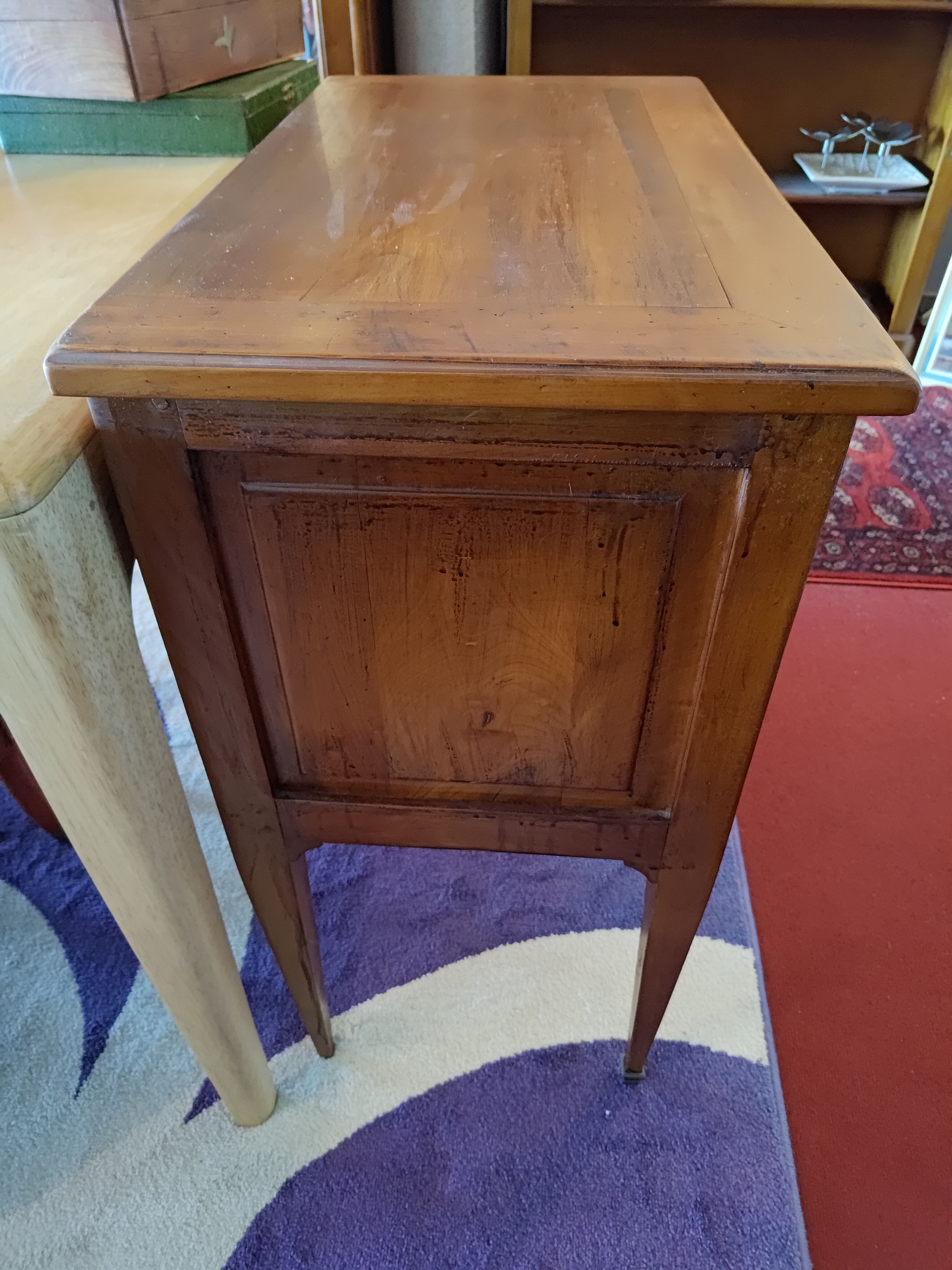 Louis XVI style jumping chest of drawers