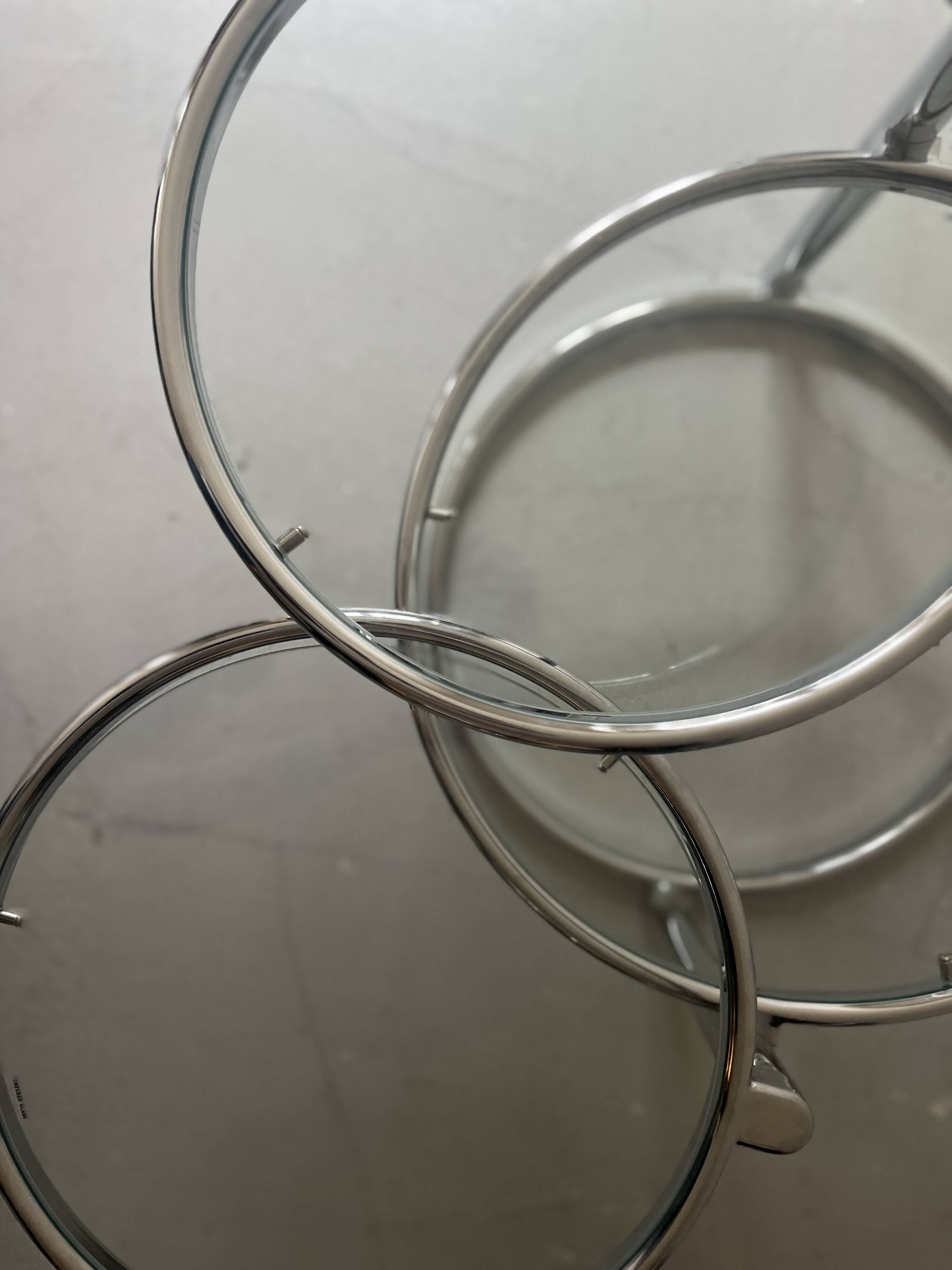 round and rotating coffee table in glass and chrome, design 1970