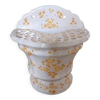 Bouquet holder / flower holder in Moustiers earthenware