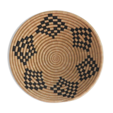 African mural basket