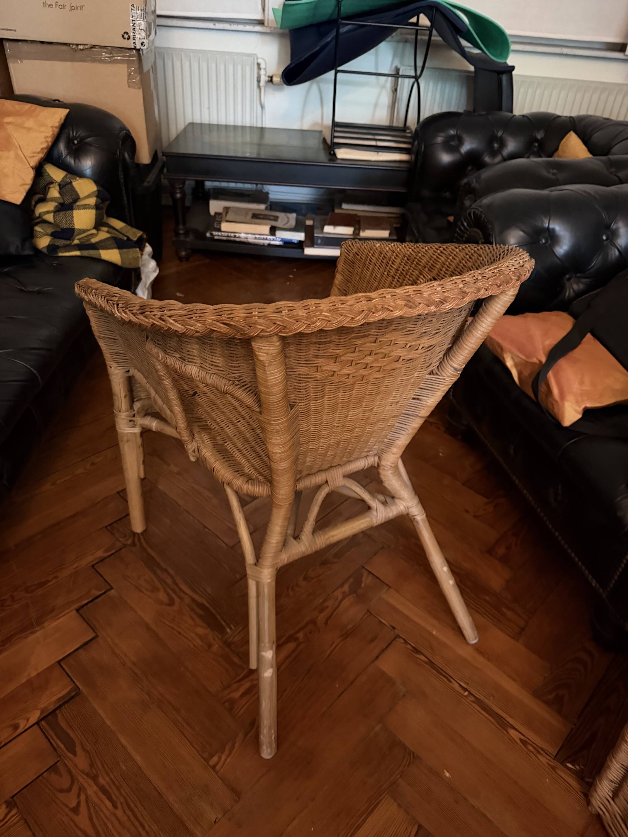 Natural wicker/rattan armchair