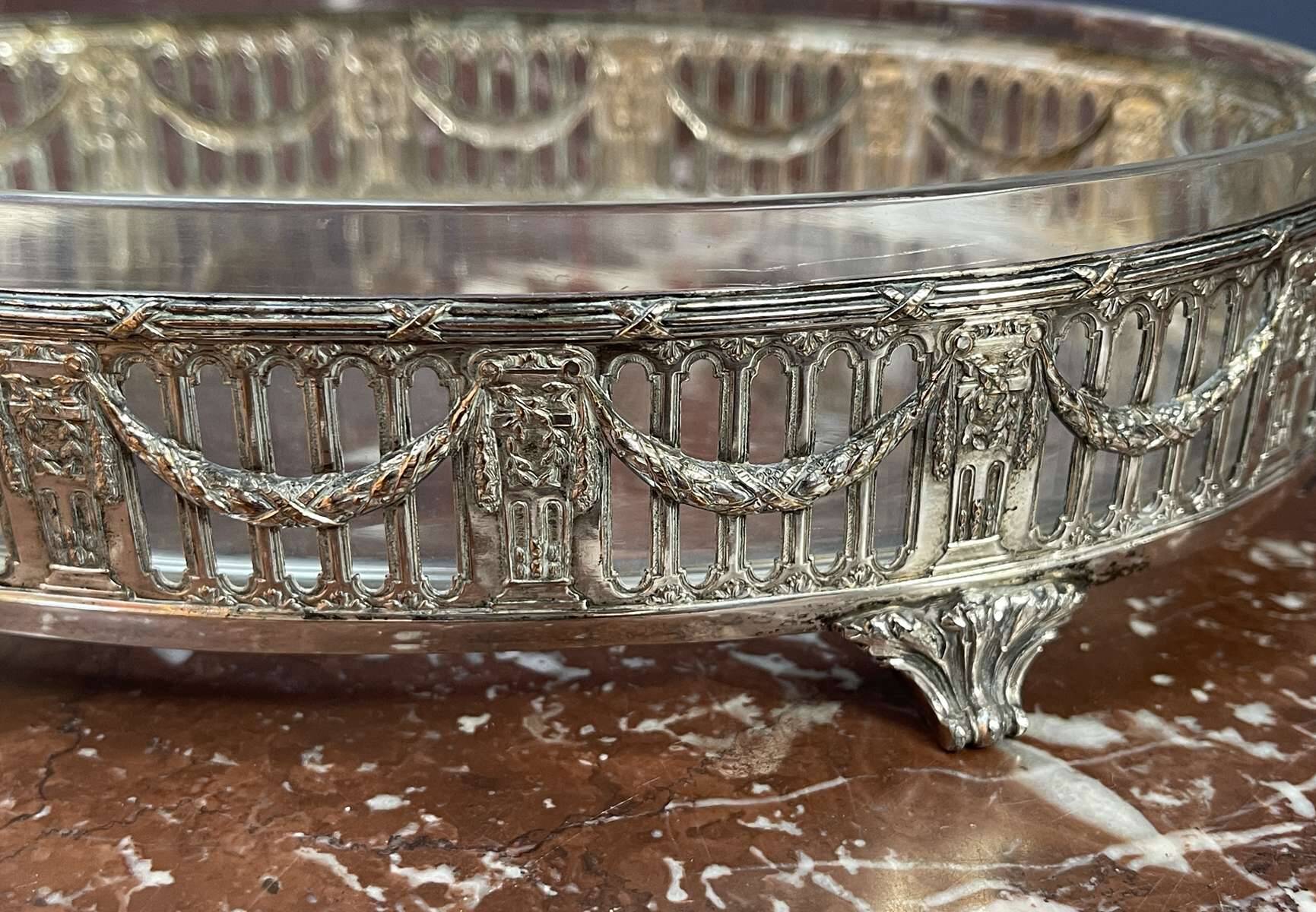 Silver-plated metal and glass centerpiece from the early 20th century