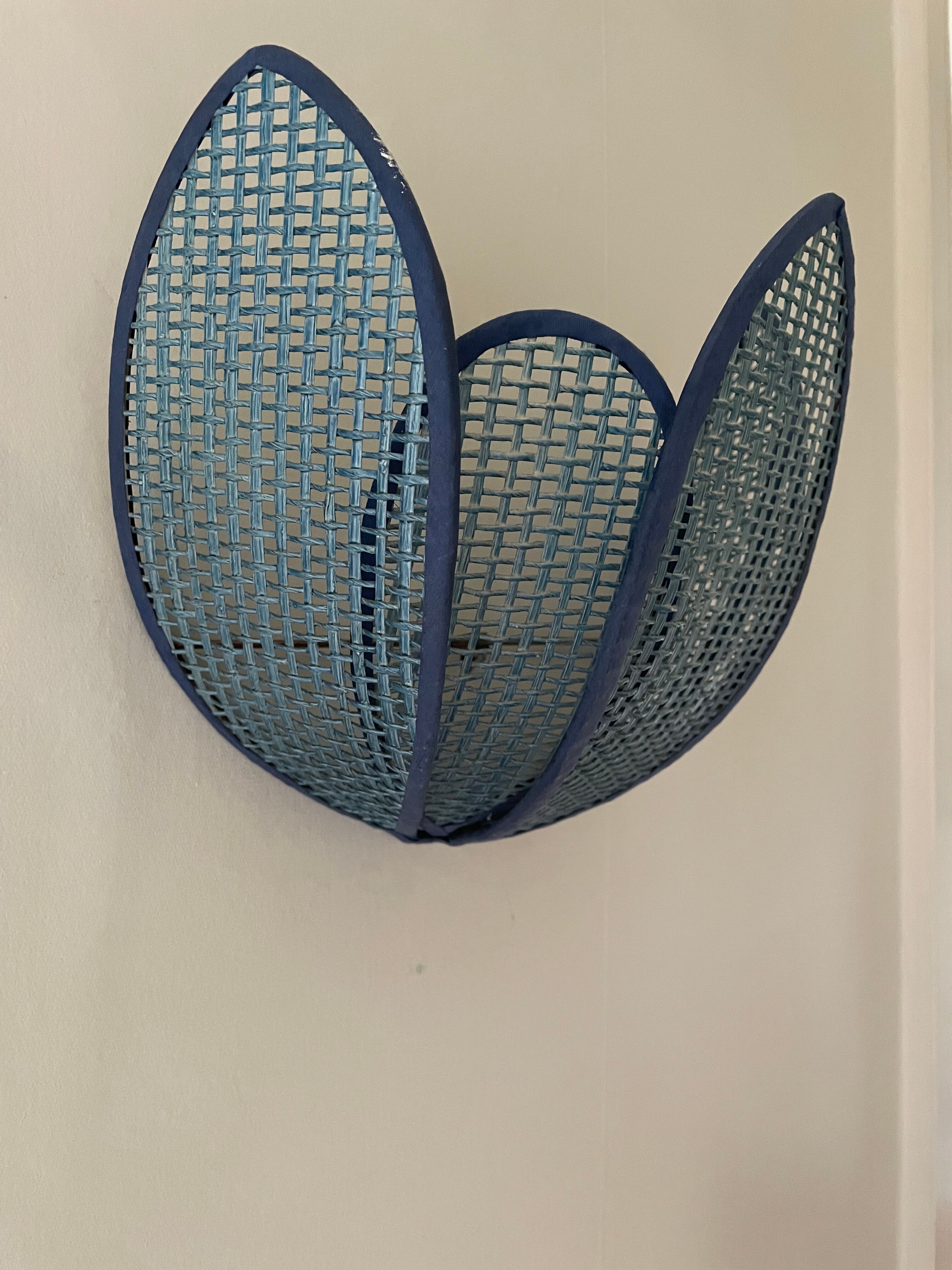 Lotus flower canning wall lamp