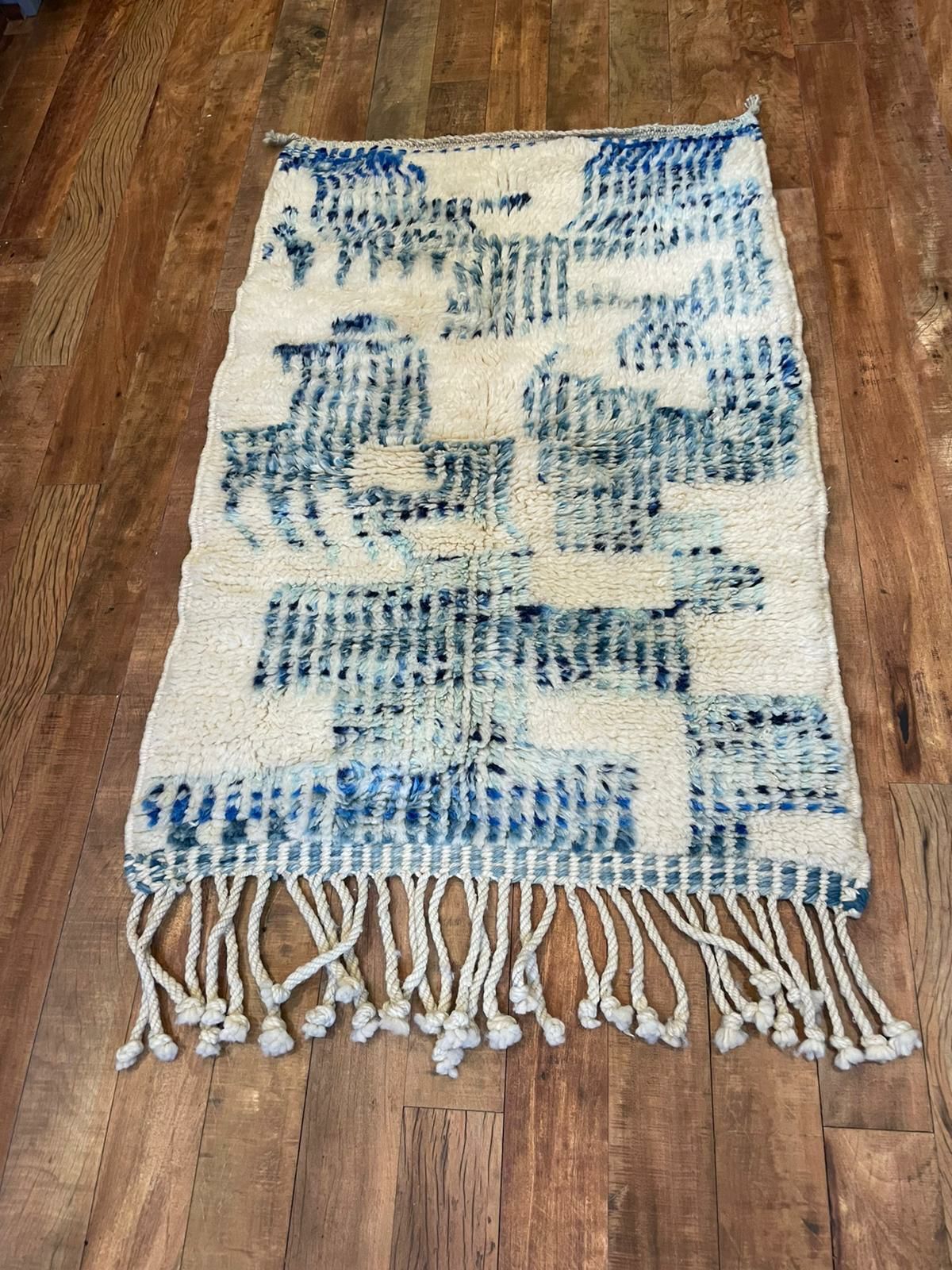 Berber carpet 60x121cm