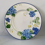 "Hortensia" table service from Luneville, earthenware, 80 pieces
