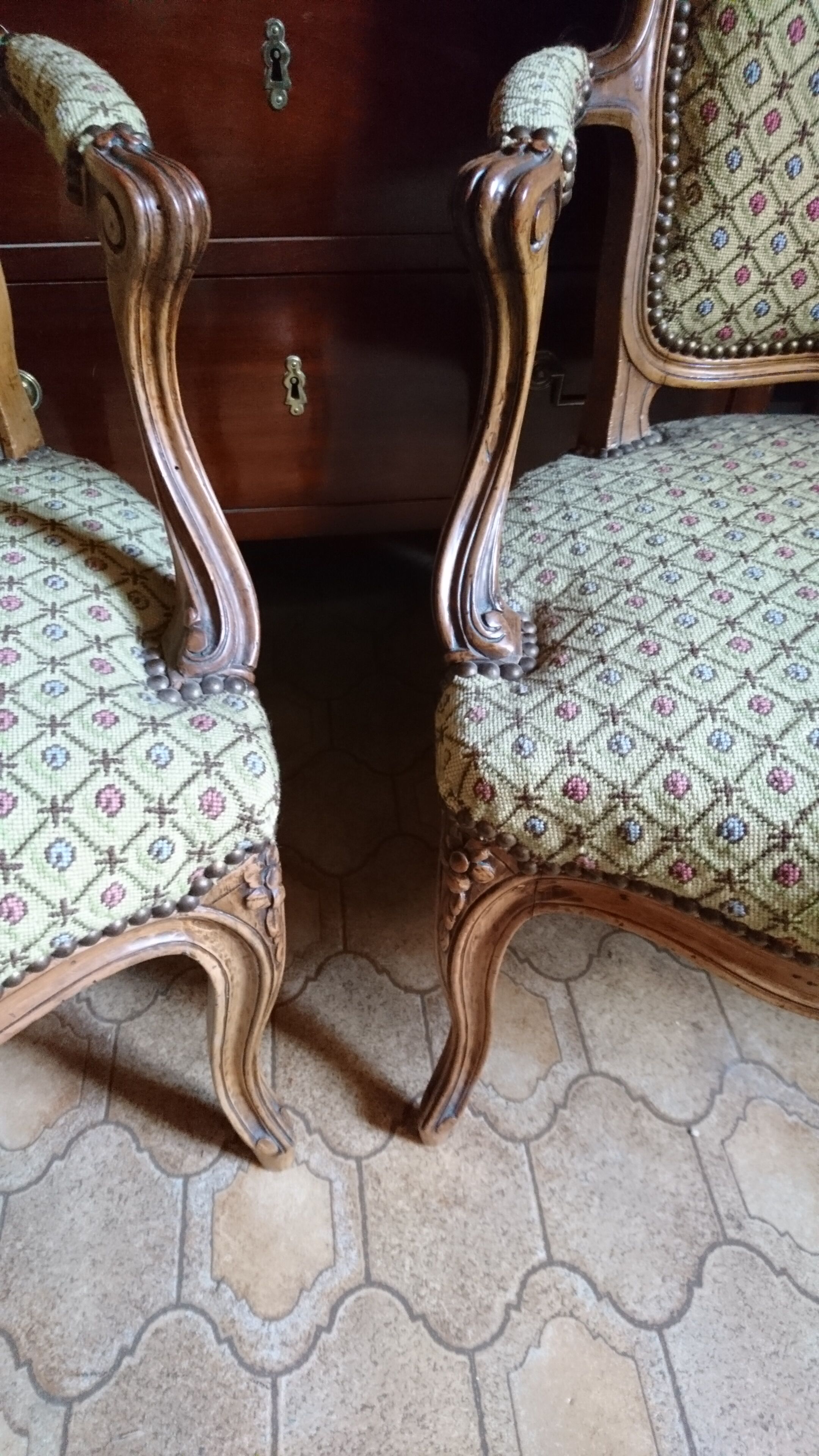 Louis XV convertible chair