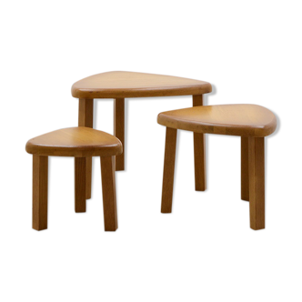 Light Oak Nesting Tables