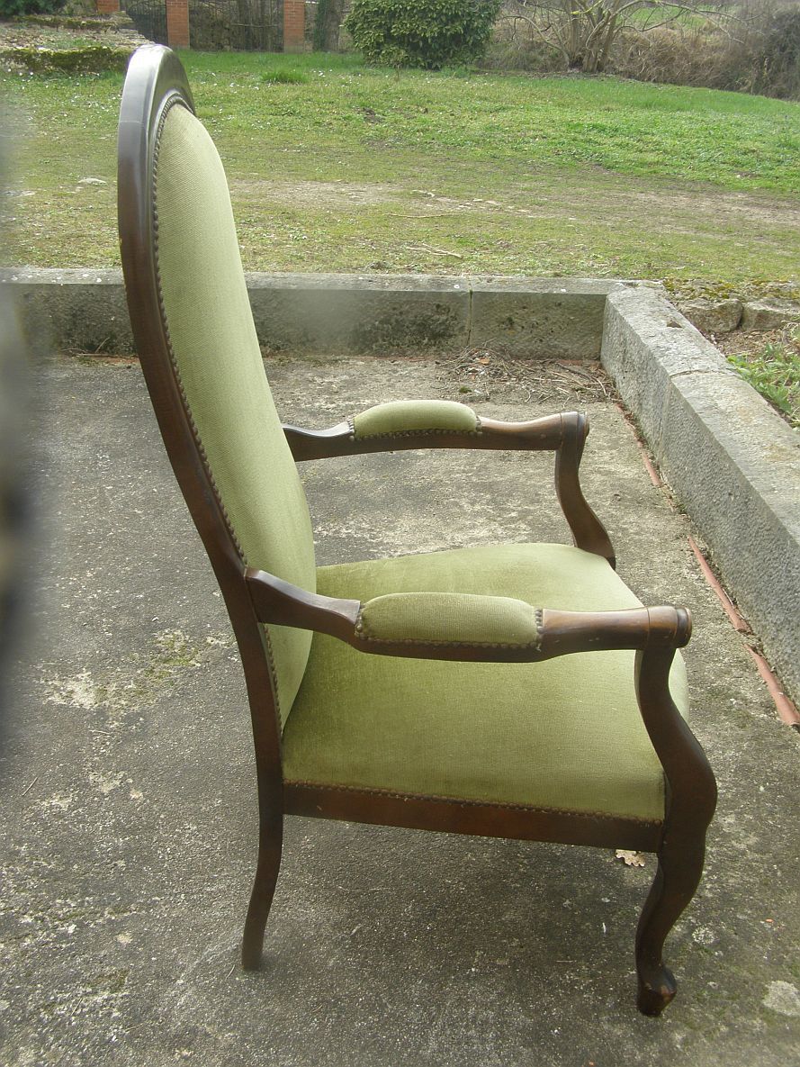 Armchair Voltaire velvet fabrics and wood massf