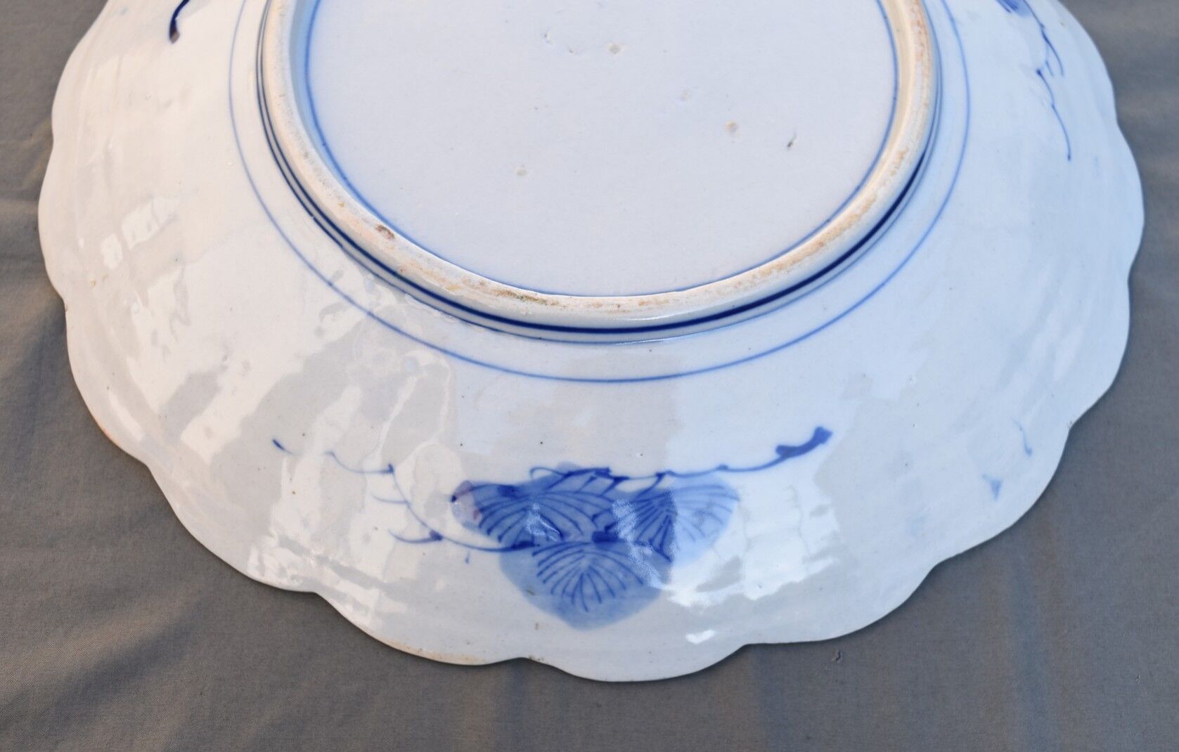 Porcelain dish of Japan Imari diameter 36 cm