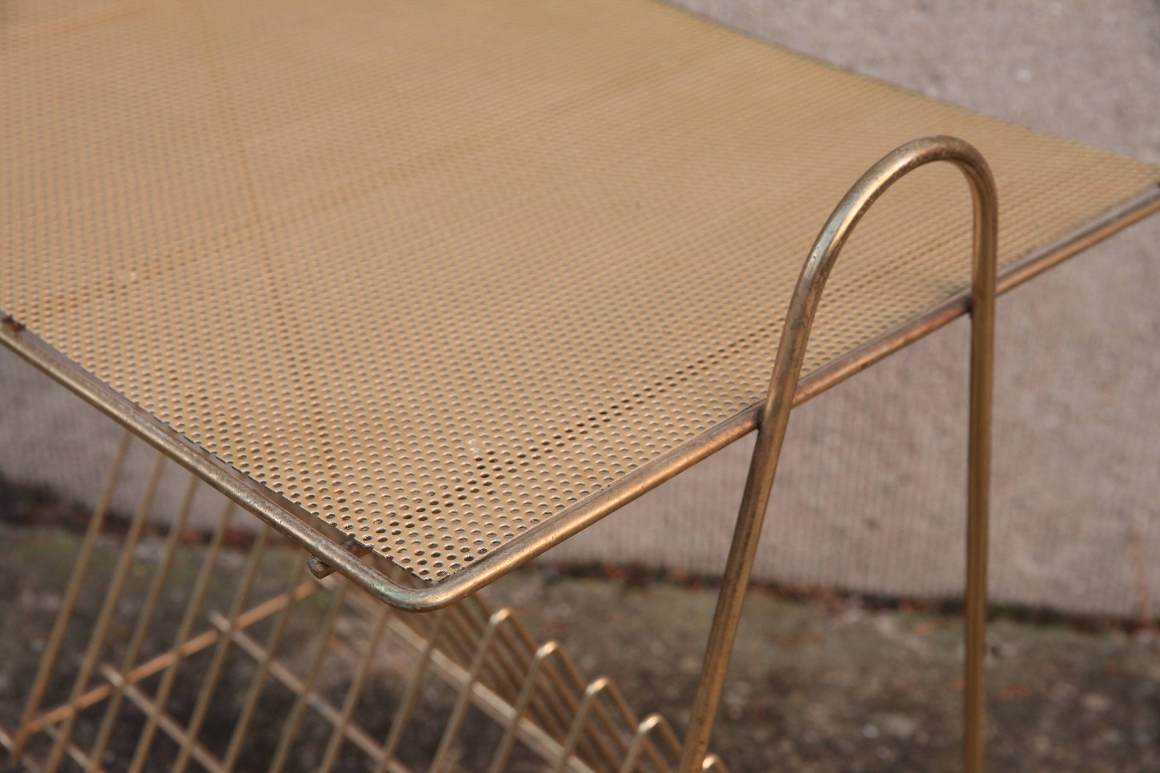 Selette ranges gold metal vinyls