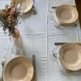 Service of powder pink hollow plates