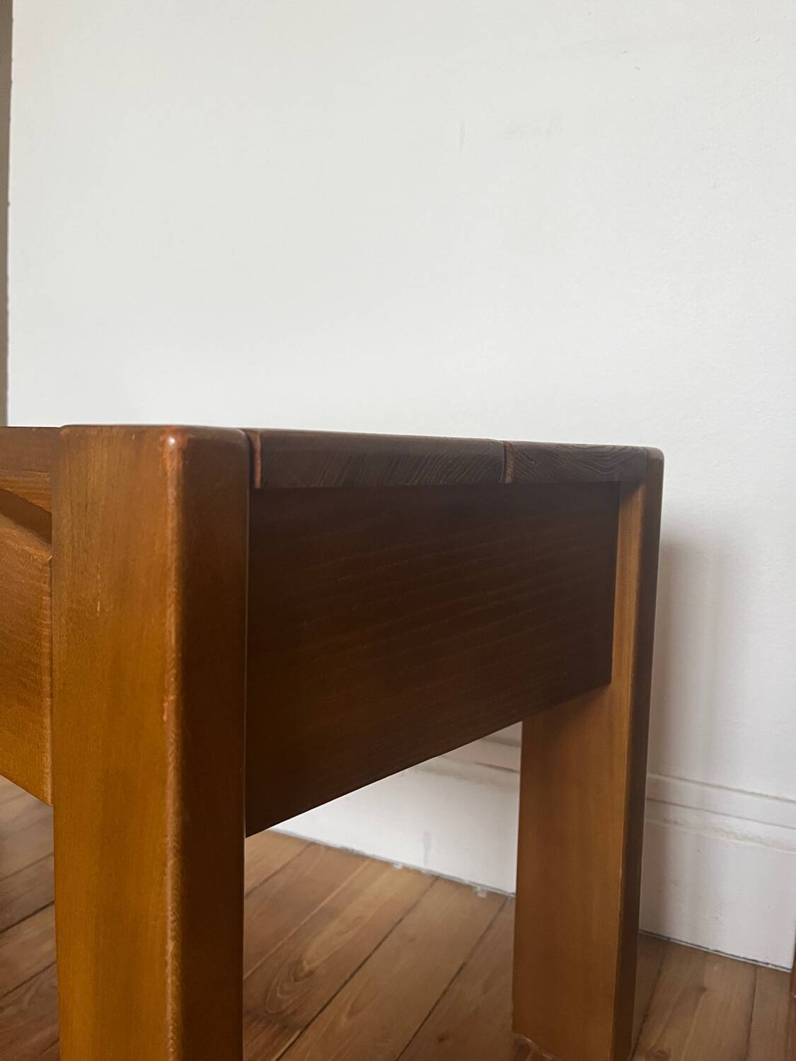 Pair of vintage Maison Regain bedside tables