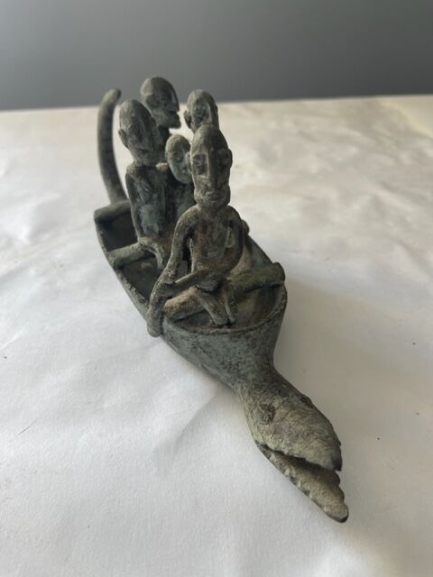 Statuette pirogue
