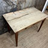 Farm table