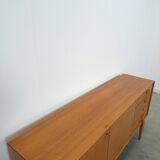 Dressoir avec de grandes capacités en lades vintage