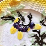 Lot of 2 dessert plates in vintage 1920s dab, oak leaf and tassel pattern