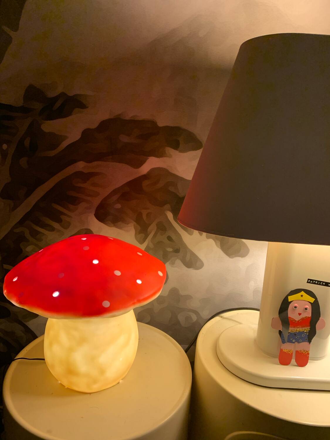 Mushroom lamp