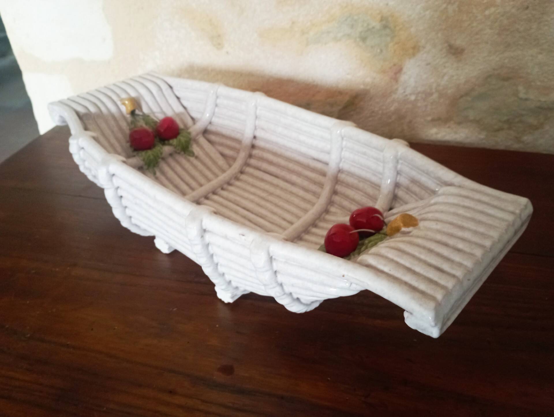 Ceramic cup