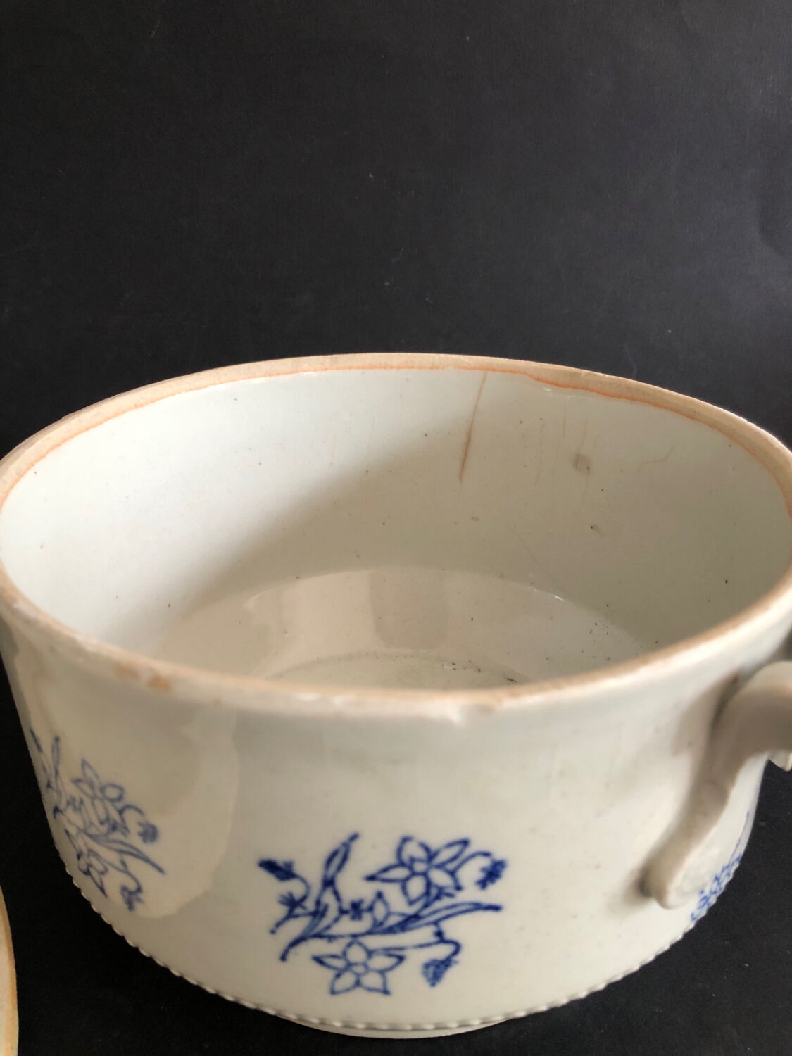 Vintage sandstone soup tureen from Saint Uze