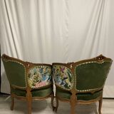 Paire de fauteuils en bois sculpté, XXème s.