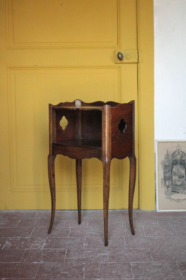 Table de chevet , table de nuit bois, meuble d'appoint, meuble ancien