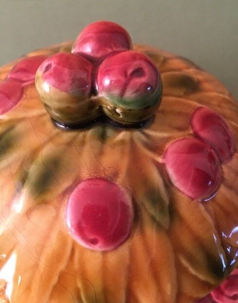 Jam in slip, Sarreguemines earthenware