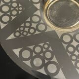 Art Deco cut in engraved glass