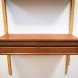 Teak module library, Poul Cadovius