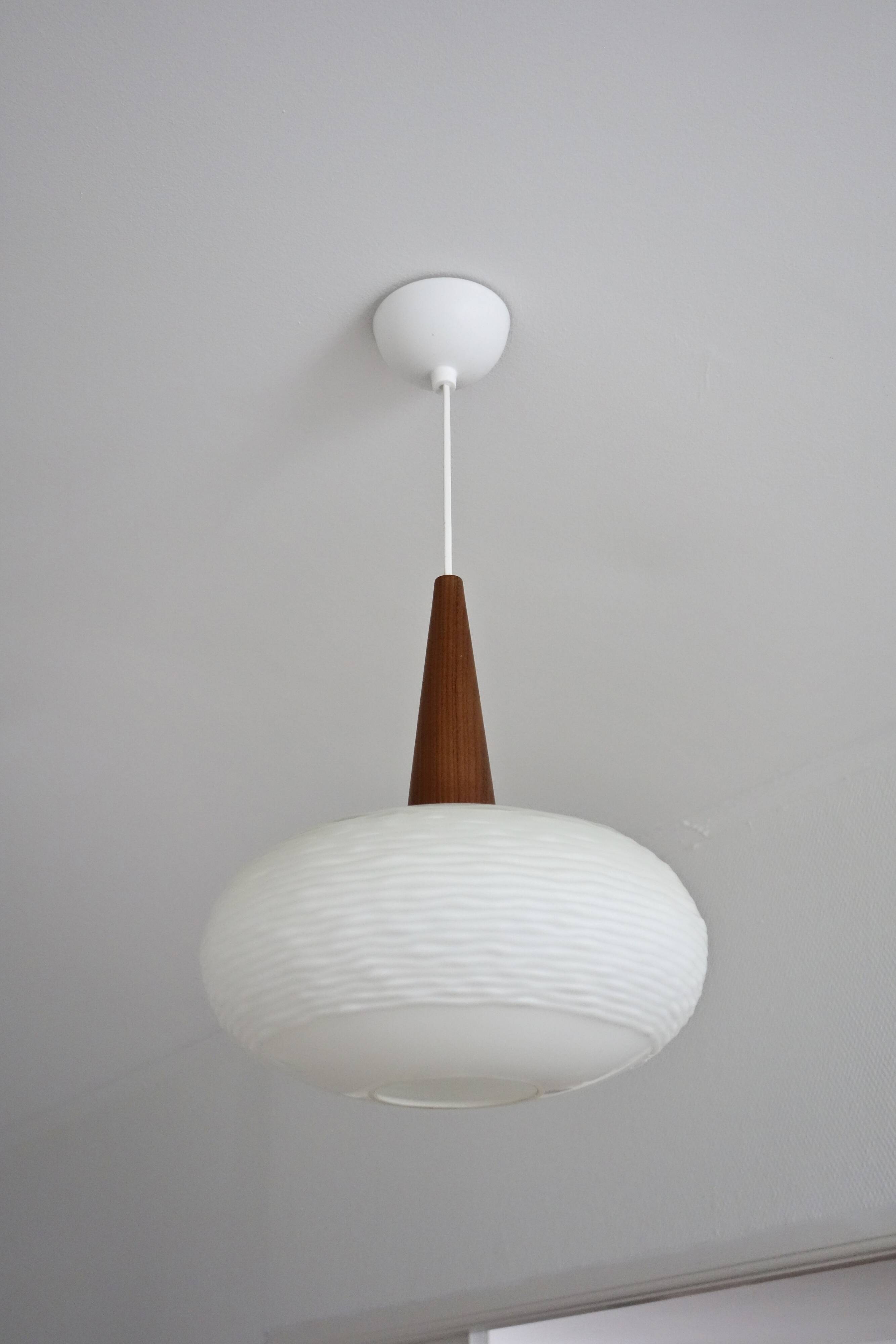 Scandinavian suspension by Louis Kalff for Philips, 1960s