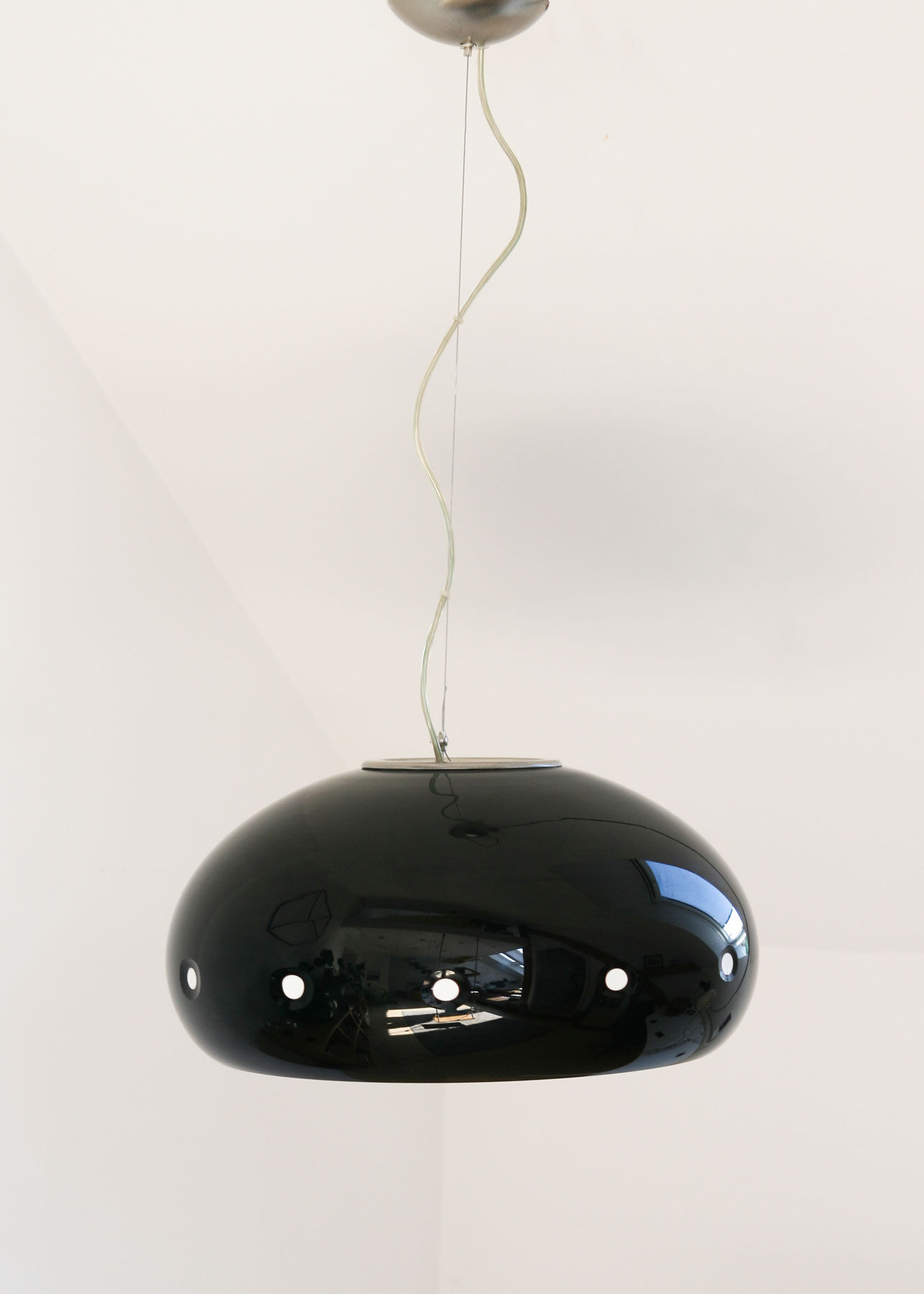 Suspension en verre noir